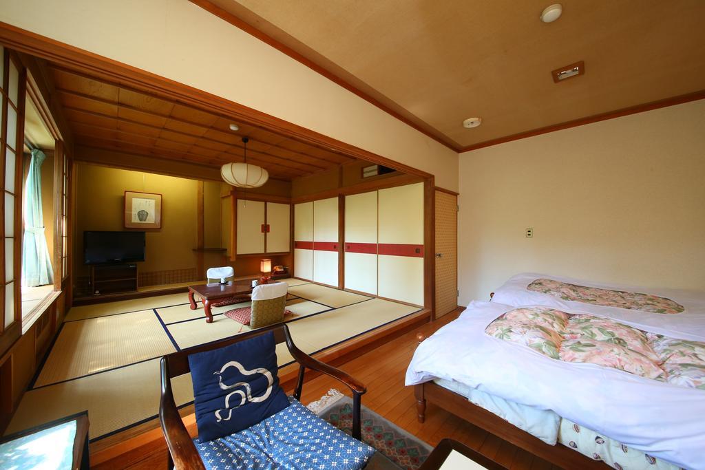 Yudanaka Yumoto Hotel Jamanoucsi Kültér fotó